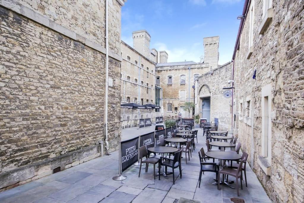 Oxfordshire Living - The Tolkien Apartment - 옥스퍼드 외부 사진