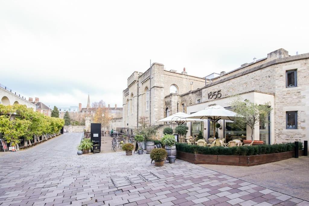 Oxfordshire Living - The Tolkien Apartment - 옥스퍼드 외부 사진
